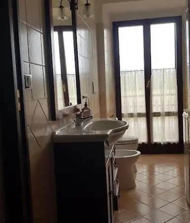 Casale Paris 아파트 *